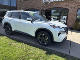 2025 Nissan Rogue AWD SV