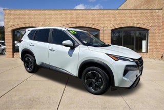 2025 Nissan Rogue AWD SV