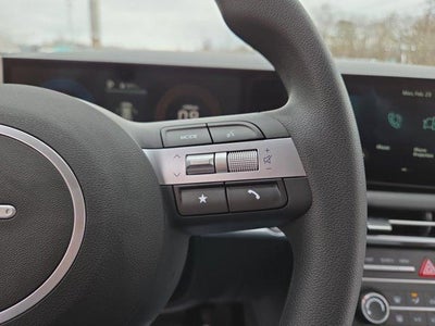 2026 Hyundai TUCSON SE