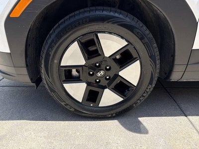 2025 Hyundai SANTA FE HYBRID SEL AWD