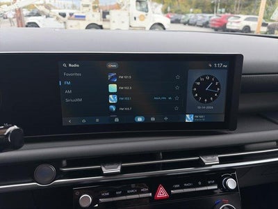 2027 Hyundai SANTA CRUZ SEL Activity