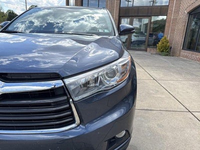 2016 Toyota Highlander AWD 4dr V6 LE Plus (SE)