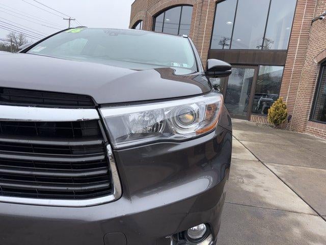 2016 Toyota Highlander AWD 4dr V6 Limited (Natl)