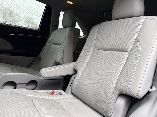 2016 Toyota Highlander AWD 4dr V6 Limited (Natl)