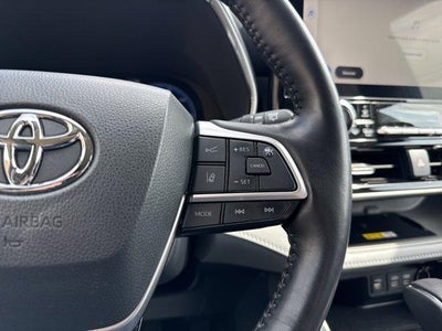 2023 Toyota Highlander Hybrid Platinum AWD (Natl)