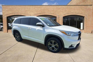 2016 Toyota Highlander AWD 4dr V6 XLE (Natl)