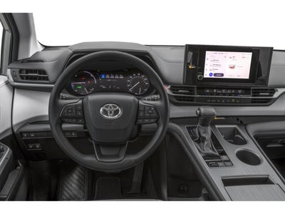 2025 Toyota Sienna LE FWD 8-Passenger (Natl)