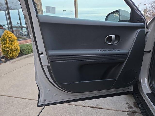 2026 Hyundai IONIQ 5 SE