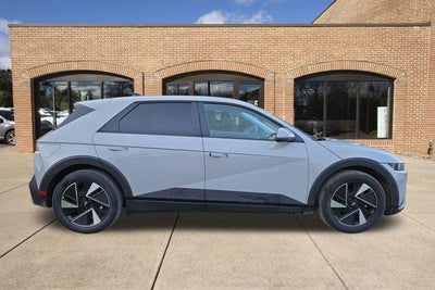 2026 Hyundai IONIQ 5 SE