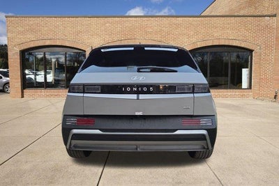 2026 Hyundai IONIQ 5 SE