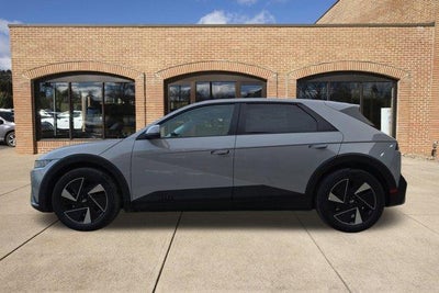 2026 Hyundai IONIQ 5 SE