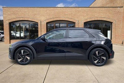 2025 Hyundai IONIQ 5 SEL