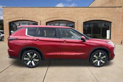 2025 Mitsubishi Outlander SE S-AWC