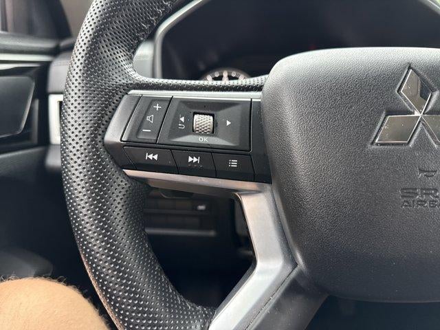 2025 Mitsubishi Outlander SE S-AWC