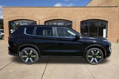 2025 Mitsubishi Outlander SE S-AWC