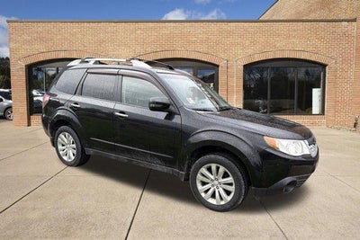 2011 Subaru Forester 2.5X Touring with Navigation