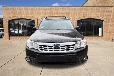 2011 Subaru Forester 2.5X Touring with Navigation