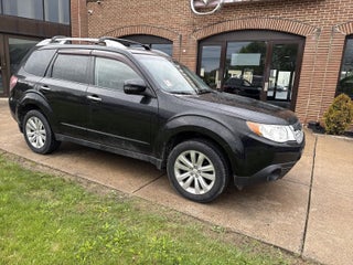 2011 Subaru Forester 2.5X Touring with Navigation