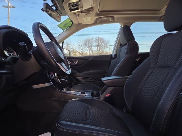 2022 Subaru Forester Premium CVT