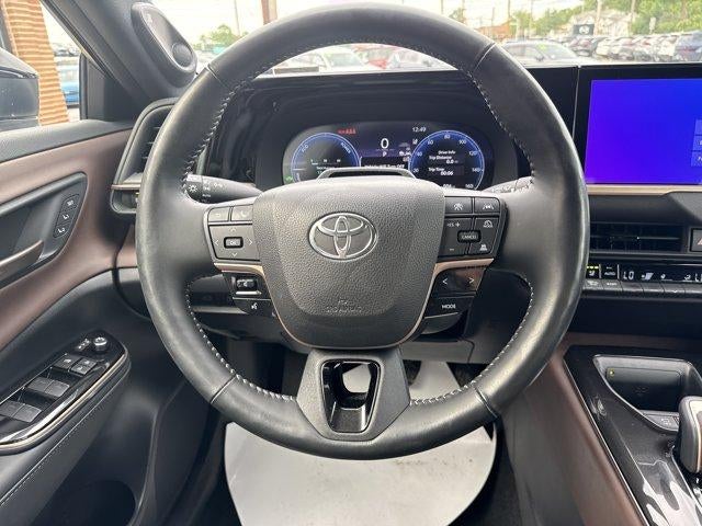 2024 Toyota Crown Limited AWD (Natl)