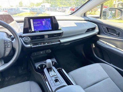 2025 Toyota Prius LE (Natl)