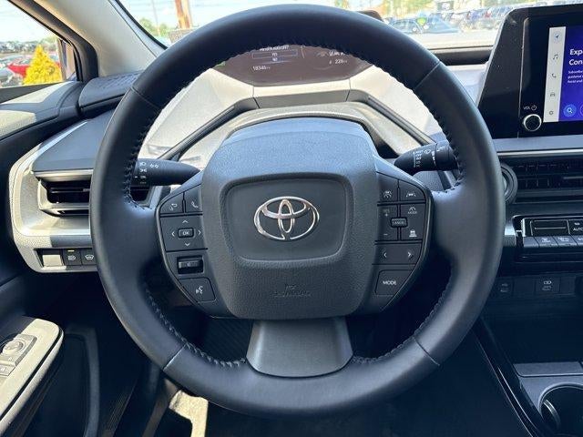 2025 Toyota Prius LE (Natl)