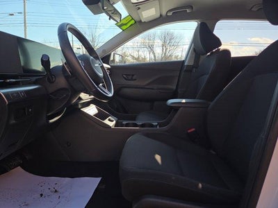 2024 Hyundai KONA ELECTRIC SEL FWD