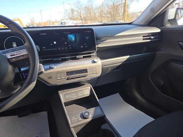 2024 Hyundai KONA ELECTRIC SEL FWD