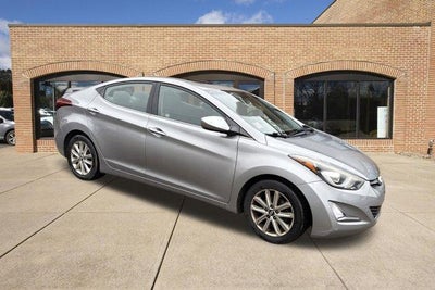 2015 Hyundai ELANTRA 4Dr Sdn Auto SE