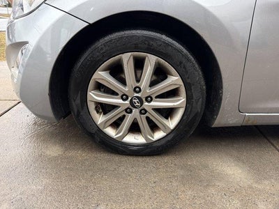 2015 Hyundai ELANTRA 4Dr Sdn Auto SE
