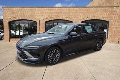 2026 Hyundai SONATA HYBRID SEL
