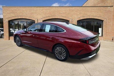 2025 Hyundai SONATA HYBRID SEL FWD