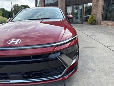 2025 Hyundai SONATA HYBRID SEL FWD