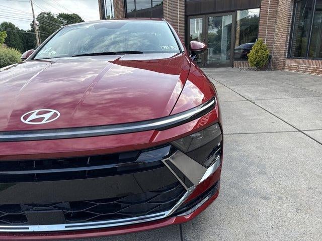 2025 Hyundai SONATA HYBRID SEL FWD