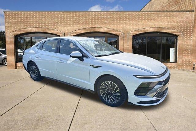 2025 Hyundai SONATA HYBRID SEL FWD
