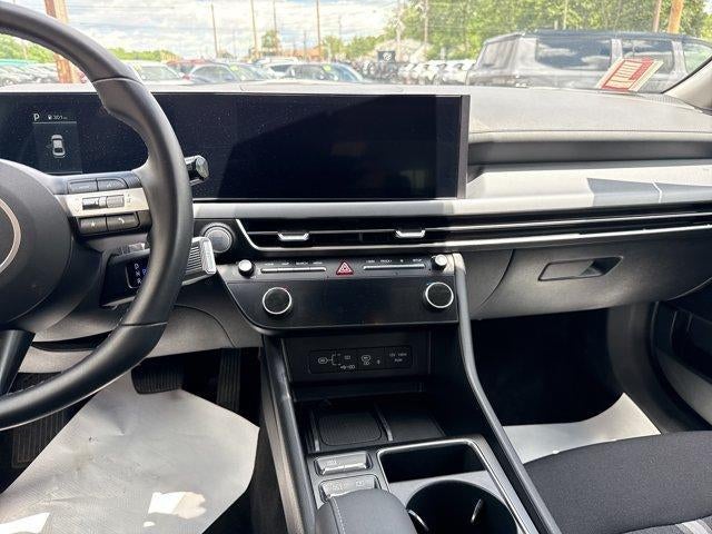 2025 Hyundai SONATA HYBRID SEL FWD