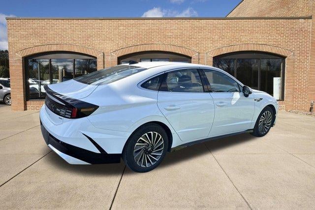 2025 Hyundai SONATA HYBRID SEL FWD