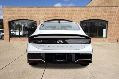 2026 Hyundai SONATA HYBRID SEL