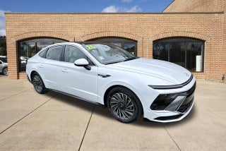 2026 Hyundai SONATA HYBRID SEL