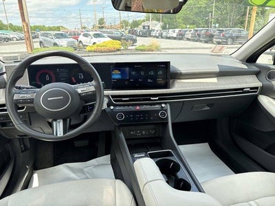 2025 Hyundai SONATA HYBRID SEL FWD