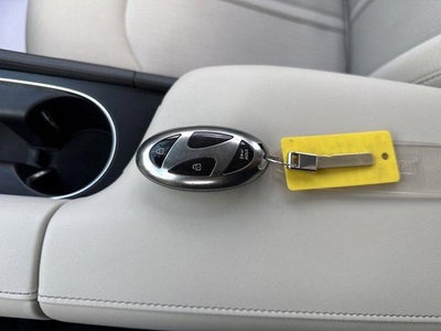 2025 Hyundai SONATA HYBRID SEL FWD