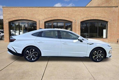 2025 Hyundai SONATA SEL FWD