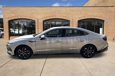 2025 Hyundai SONATA SEL FWD