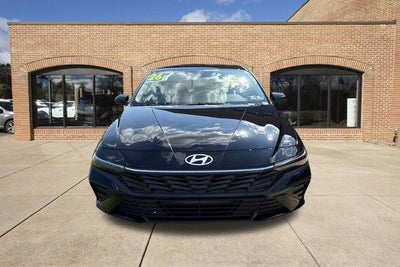 2026 Hyundai ELANTRA SE