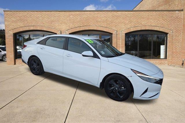 2023 Hyundai Elantra Blue