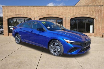 2025 Hyundai ELANTRA SEL Sport