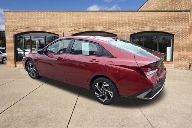 2025 Hyundai ELANTRA SEL Sport IVT
