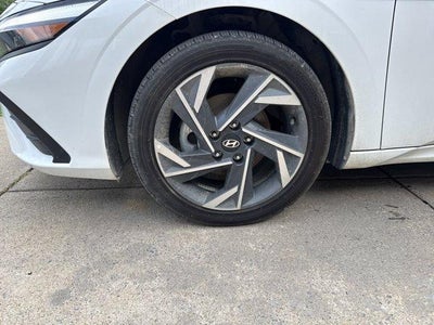 2025 Hyundai ELANTRA HYBRID SEL Sport DCT