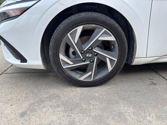 2025 Hyundai ELANTRA HYBRID SEL Sport DCT