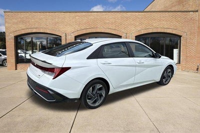 2025 Hyundai ELANTRA HYBRID SEL Sport DCT